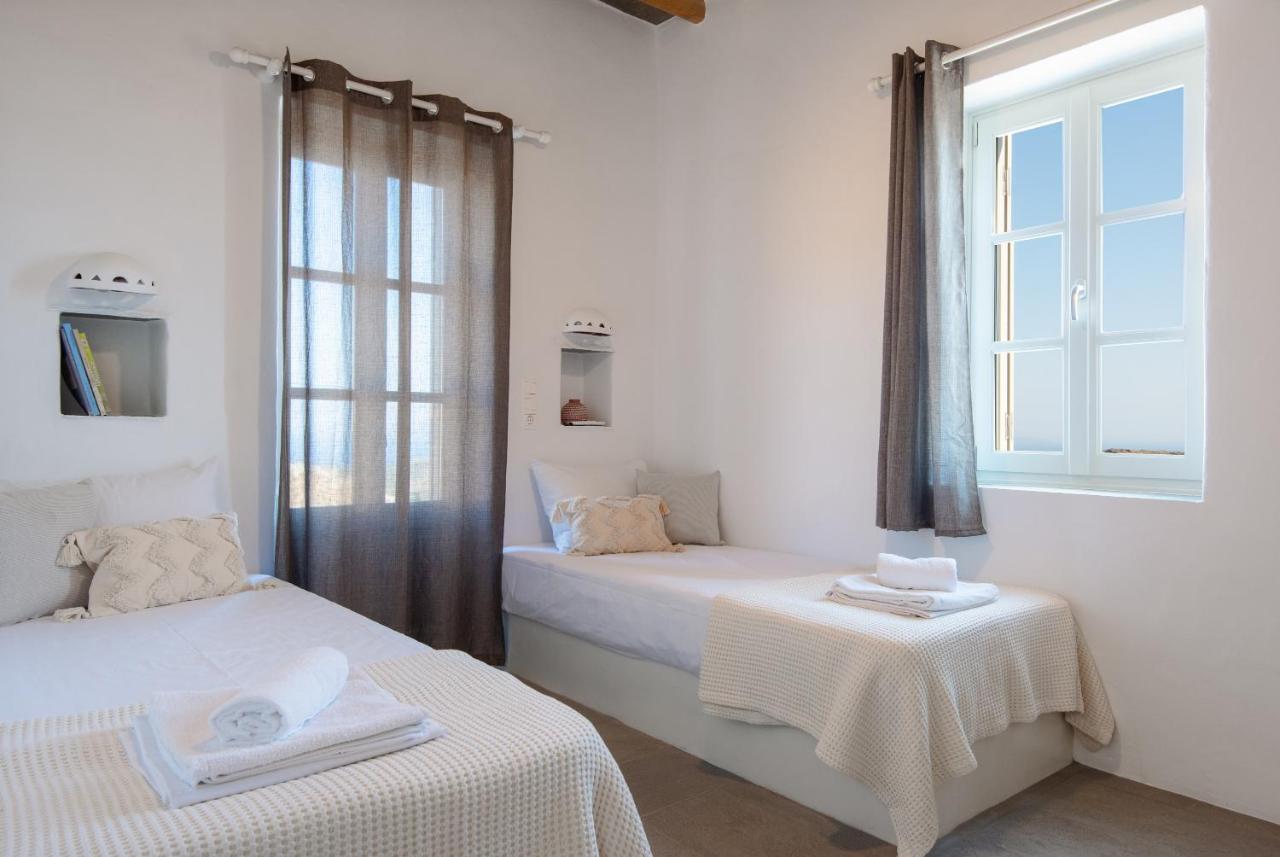Tholos Guest House Cherronisos  ภายนอก รูปภาพ