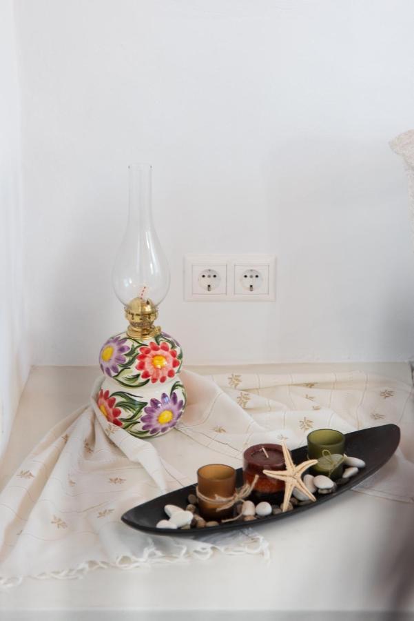 Tholos Guest House Cherronisos  ภายนอก รูปภาพ