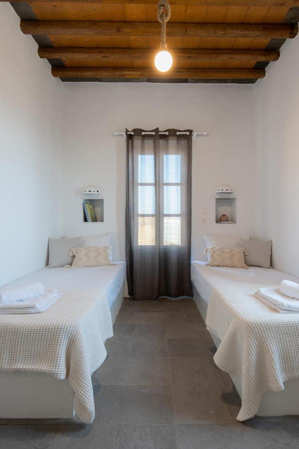 Tholos Guest House Cherronisos  ภายนอก รูปภาพ